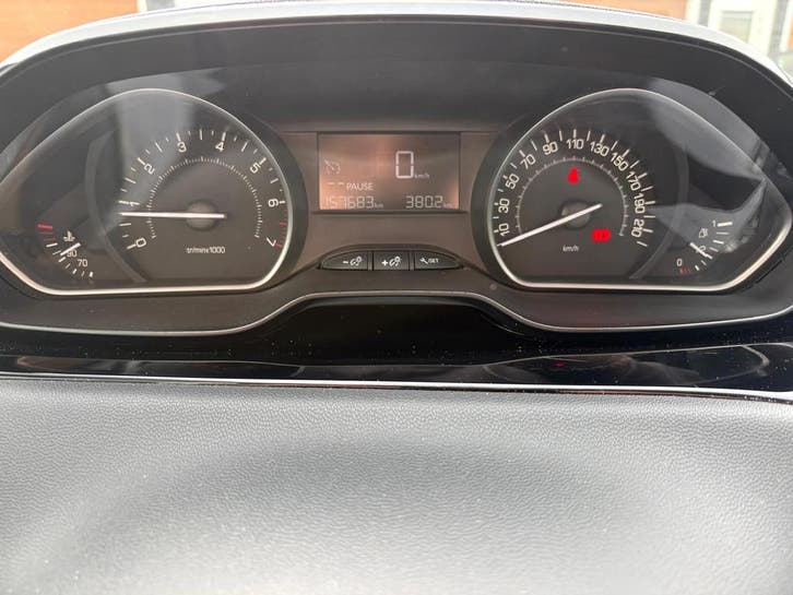 Peugeot 208 1.2 PureTech Blue Lion 3
