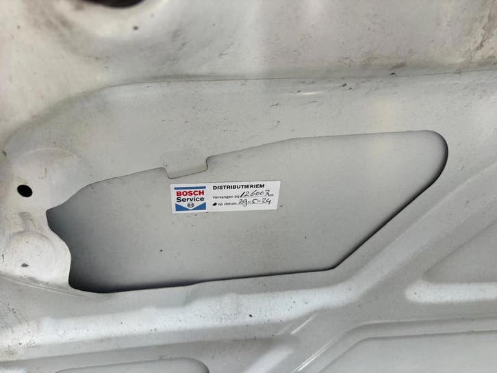 Peugeot 208 1.2 PureTech Blue Lion 10