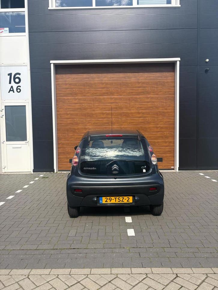Citroën C1 1.0 Attraction 3