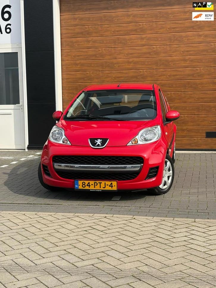 Peugeot 107 1.0 Millesim 200